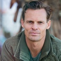 customer-4 Customer 4